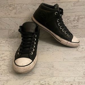 converse mens size 9.5, black leather, used in great condition no rips or tears